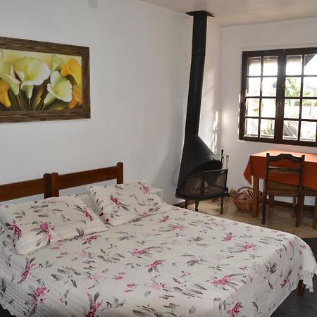 Hotel Pousada Dos Pinheiros Canela Zewnętrze zdjęcie
