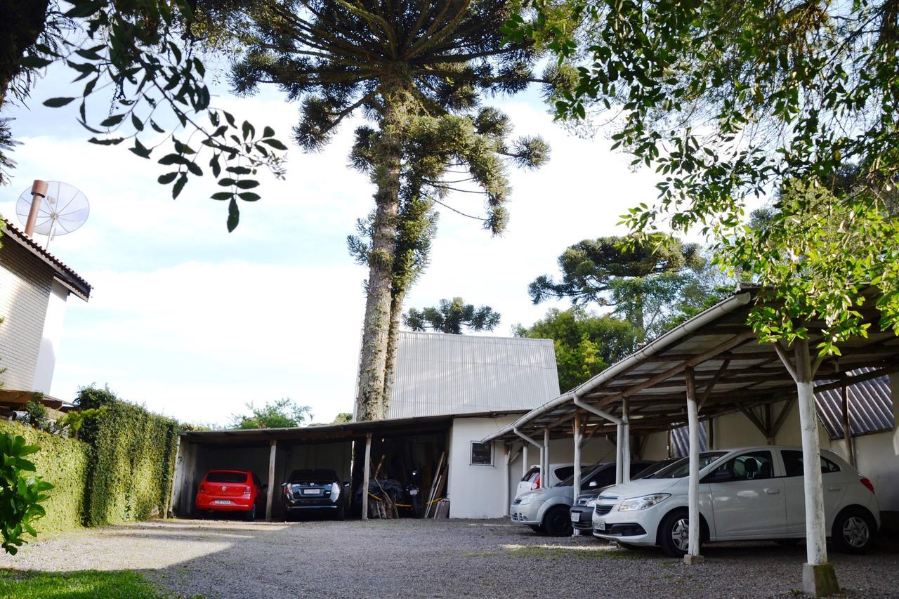Hotel Pousada Dos Pinheiros Canela Zewnętrze zdjęcie