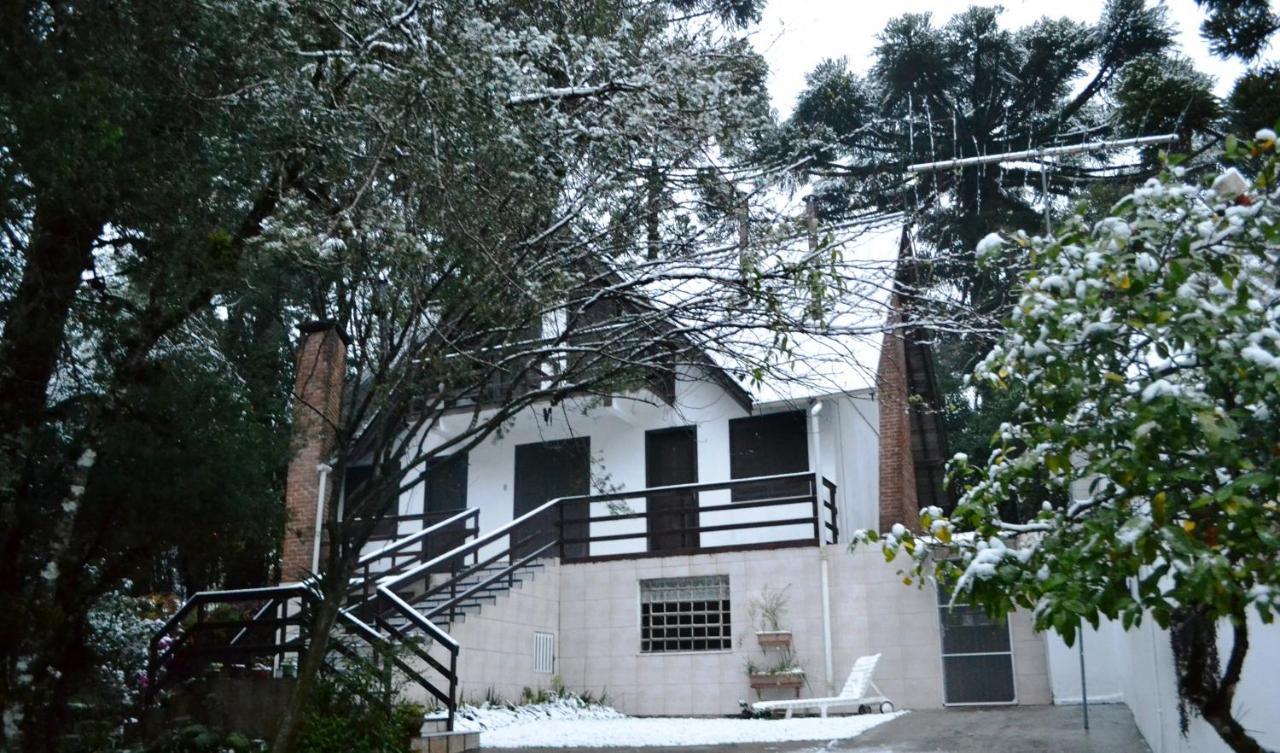Hotel Pousada Dos Pinheiros Canela Zewnętrze zdjęcie